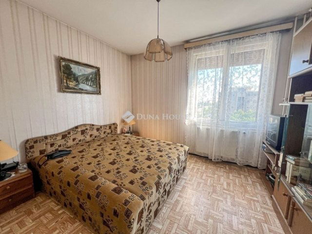 Eladó téglalakás, Budapesten, XVIII. kerületben 58.5 M Ft