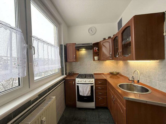 Eladó panellakás, Budapesten, III. kerületben 71.9 M Ft, 2 szobás