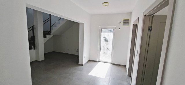 Eladó sorház, Szigetszentmiklóson 72.9 M Ft, 3 szobás
