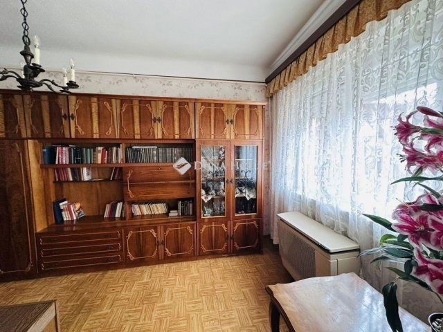 Eladó családi ház, Budapesten, IX. kerületben 62.5 M Ft