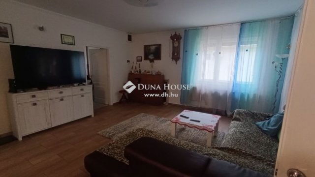 Eladó családi ház, Sülysápon 79.9 M Ft, 5 szobás