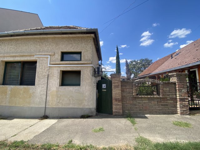 Eladó családi ház, Dunakeszin 84.99 M Ft, 3 szobás