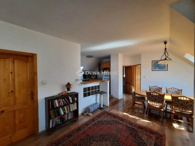 Eladó családi ház, Törökbálinton 147.9 M Ft, 8 szobás