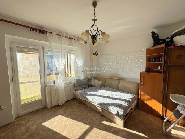 Eladó téglalakás, Nyíregyházán 37.9 M Ft, 2 szobás