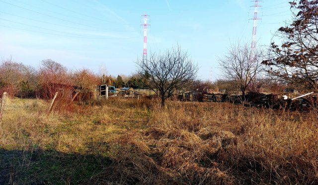 Eladó nyaraló, Százhalombattán 13.9 M Ft, 3 szobás