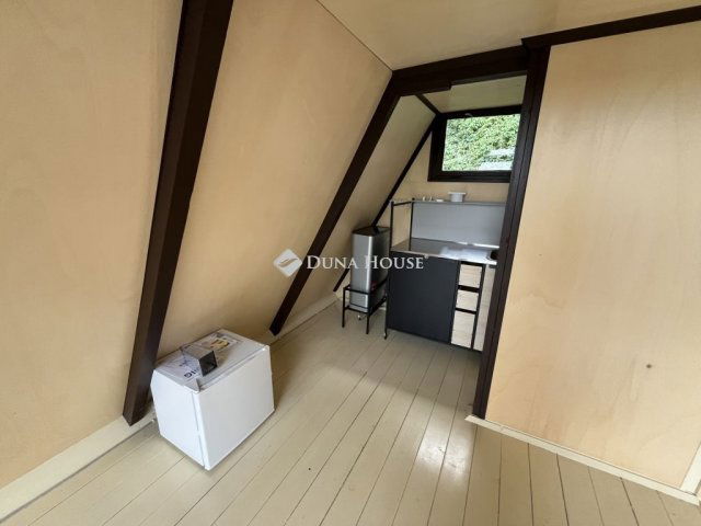 Eladó nyaraló, Kulcson 45 M Ft, 1 szobás / költözzbe.hu