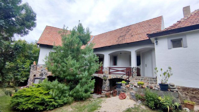 Eladó családi ház, Badacsonytördemicen 147 M Ft, 3 szobás