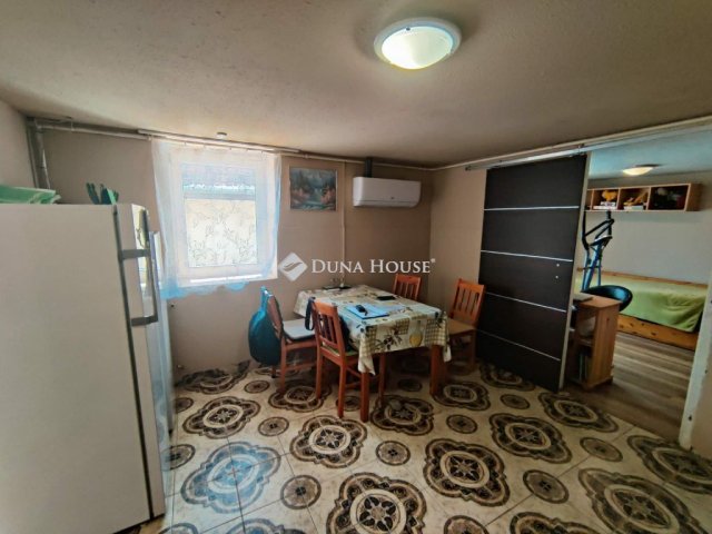 Eladó családi ház, Pilisen 22.99 M Ft, 3 szobás