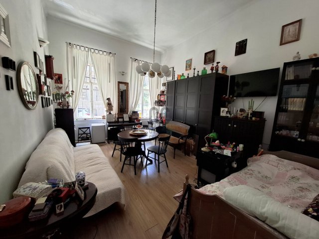 Eladó téglalakás, Budapesten, VI. kerületben 54.9 M Ft, 2 szobás