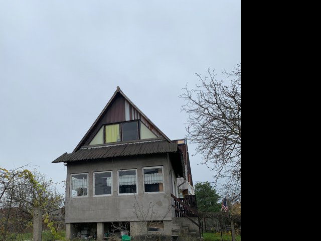 Eladó családi ház, Komáromban 34 M Ft, 2+1 szobás