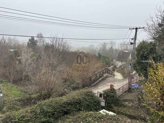 Eladó nyaraló, Kulcson 11 M Ft, 1 szobás / költözzbe.hu