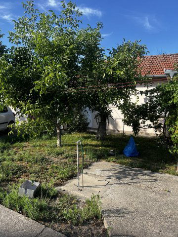 Eladó családi ház, Szegeden, Adorján utcában 62 M Ft