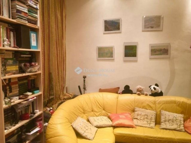 Eladó téglalakás, Budapesten, VII. kerületben 29.9 M Ft