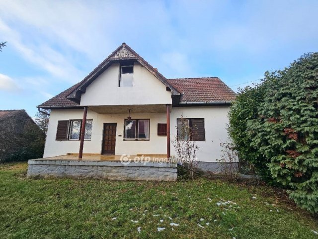 Eladó családi ház, Celldömölkön 37.9 M Ft, 3+1 szobás