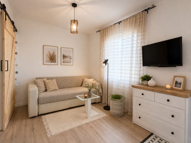 Eladó családi ház, Siklóson 21.9 M Ft, 1 szobás