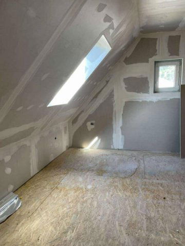 Eladó családi ház, Pilisvörösváron 119.9 M Ft, 4 szobás