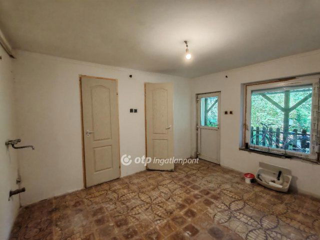 Eladó sorház, Dorogon 54 M Ft, 5+2 szobás / költözzbe.hu