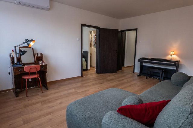 Eladó panellakás, Budapesten, X. kerületben 67.5 M Ft, 2 szobás