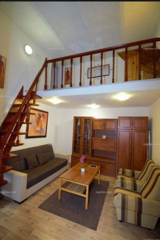 Eladó téglalakás, Budapesten, VI. kerületben 50 M Ft, 1 szobás