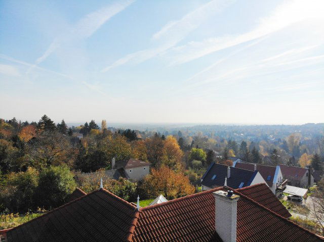 Eladó családi ház, Szentendrén 229.9 M Ft, 6+1 szobás