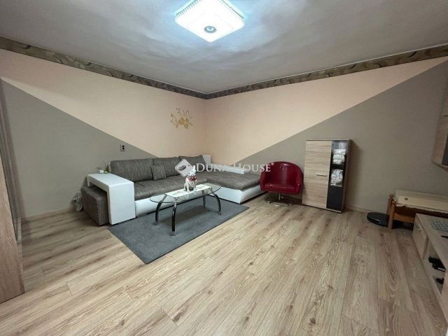 Eladó családi ház, Ócsán 88 M Ft, 6 szobás