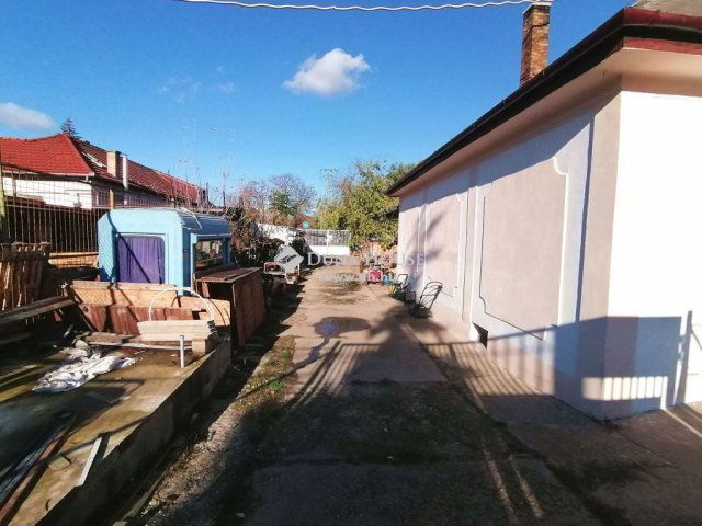 Eladó ipari ingatlan, Budapesten, XVII. kerületben 89.9 M Ft