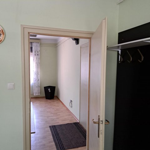 Eladó iroda, Szolnokon 19.5 M Ft, 2 szobás / költözzbe.hu