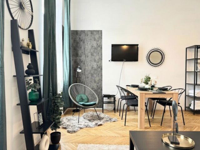 Kiadó téglalakás, albérlet, Budapesten, VII. kerületben