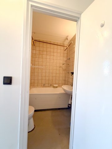 Eladó panellakás, Debrecenben 46 M Ft, 2 szobás