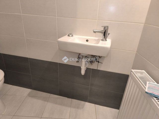 Eladó téglalakás, Budapesten, IX. kerületben 90 M Ft, 2 szobás