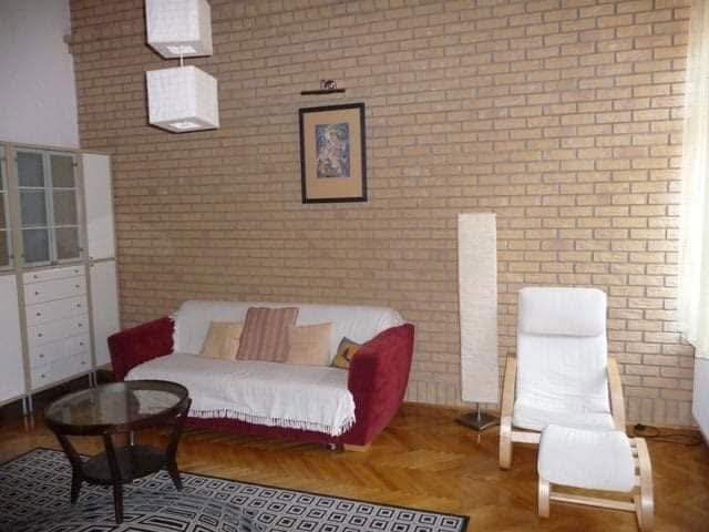 Kiadó téglalakás, albérlet, VI. kerületben, Szófia utcában