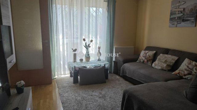 Eladó téglalakás, Budapesten, XVI. kerületben 82 M Ft, 2 szobás