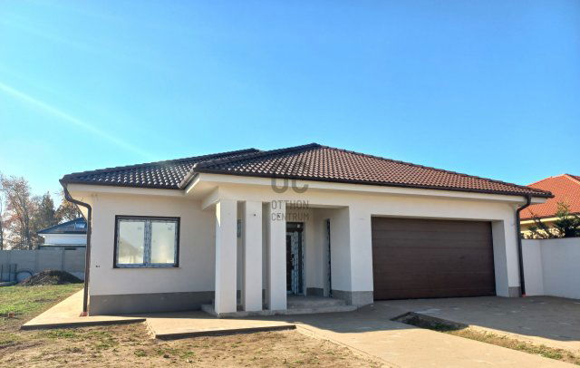 Eladó családi ház, Debrecenben 208 M Ft, 4 szobás