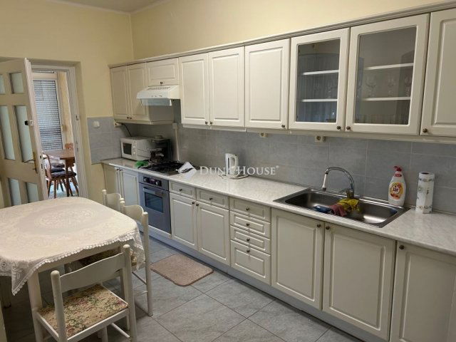 Eladó családi ház, Gödöllőn 144.9 M Ft, 5 szobás