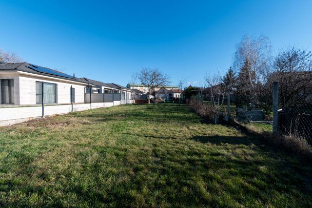 Eladó családi ház, Székesfehérvárott 74.75 M Ft, 3 szobás