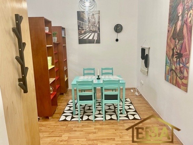 Kiadó téglalakás, albérlet, IX. kerületben, Erkel utcában