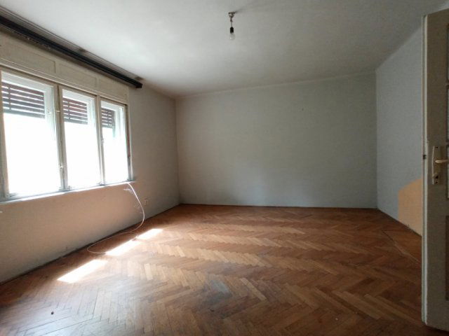 Eladó családi ház, Budapesten, III. kerületben 135 M Ft