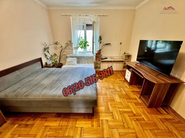 Eladó téglalakás, Dunaújvárosban 30.99 M Ft, 2 szobás