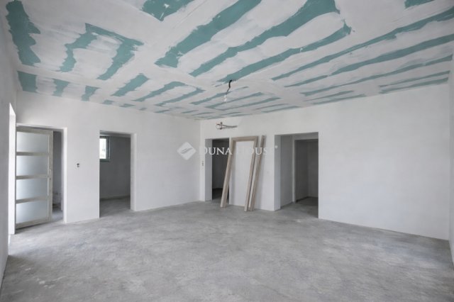 Eladó ikerház, Monoron 87.5 M Ft, 4 szobás / költözzbe.hu