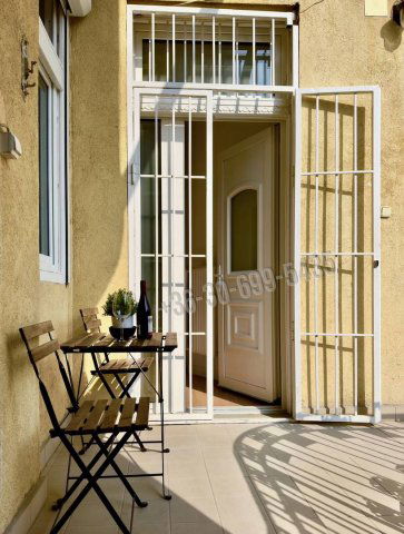 Eladó téglalakás, Budapesten, V. kerületben 138.9 M Ft