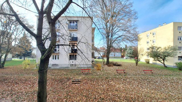 Eladó téglalakás, Miskolcon 29.9 M Ft, 2 szobás