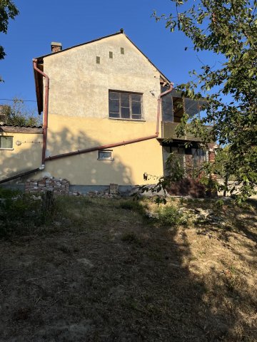 Eladó nyaraló, Mohácson 15 M Ft, 2 szobás / költözzbe.hu