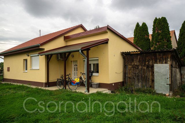 Eladó családi ház, Farádon 45 M Ft, 3 szobás