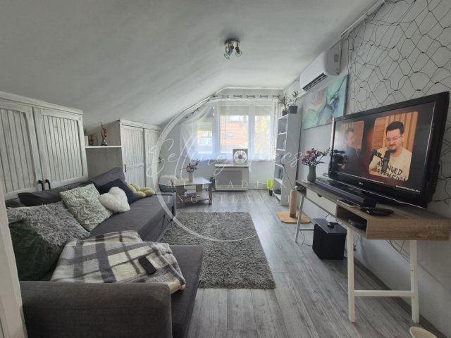 Kiadó téglalakás, albérlet, Pécsett, Hajnóczy úton, 2 szobás