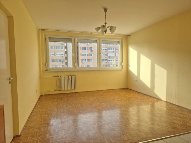 Eladó panellakás, Budapesten, XIV. kerületben, Gvadányi utcában