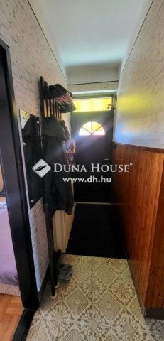 Eladó téglalakás, Kistarcsán 76 M Ft, 4 szobás