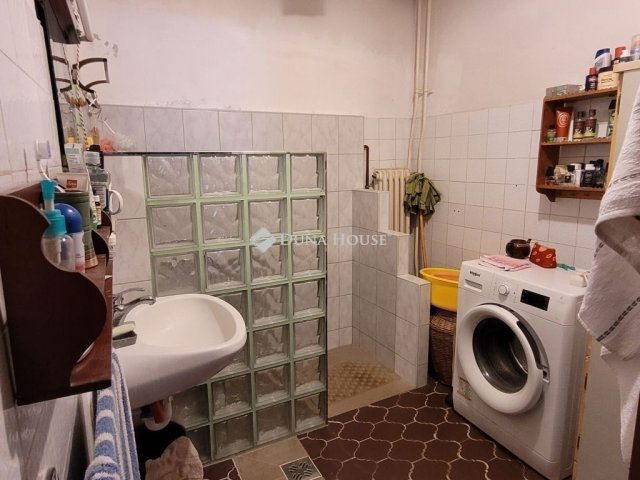 Eladó családi ház, Budapesten, IV. kerületben 79 M Ft, 3 szobás