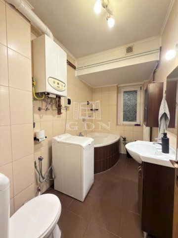 Kiadó téglalakás, albérlet, Székesfehérvárott 180 E Ft / hó