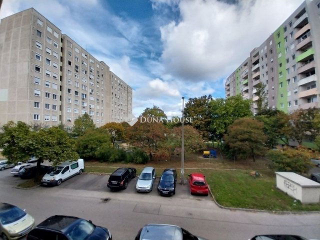 Eladó panellakás, Budapesten, XVII. kerületben 64 M Ft, 3 szobás