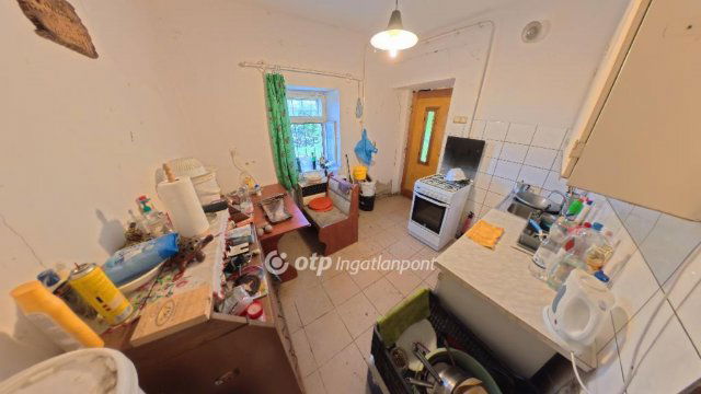 Eladó családi ház, Sarudon 26.9 M Ft, 2 szobás